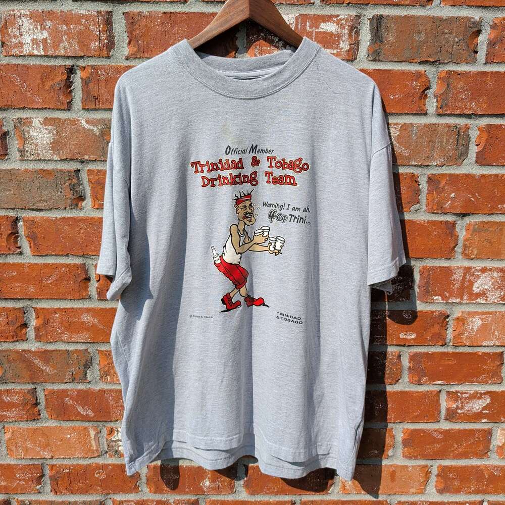 Soleil Trinidad Tobago Drinking Team T-Shirt Mens XL Gray Graphic Tee